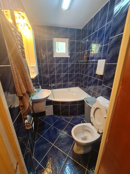 Favorit Apartament 2 camere  4-5 min metrou  loc parcare